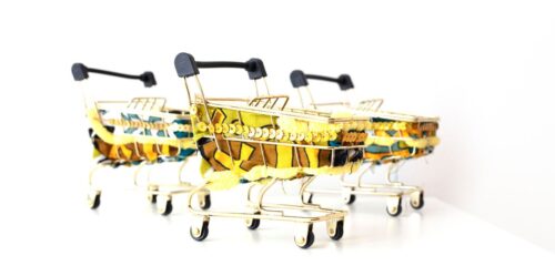 2025-exhibits - Mini Teal Yellow Baggage Carts_78A0899 LOW RES x